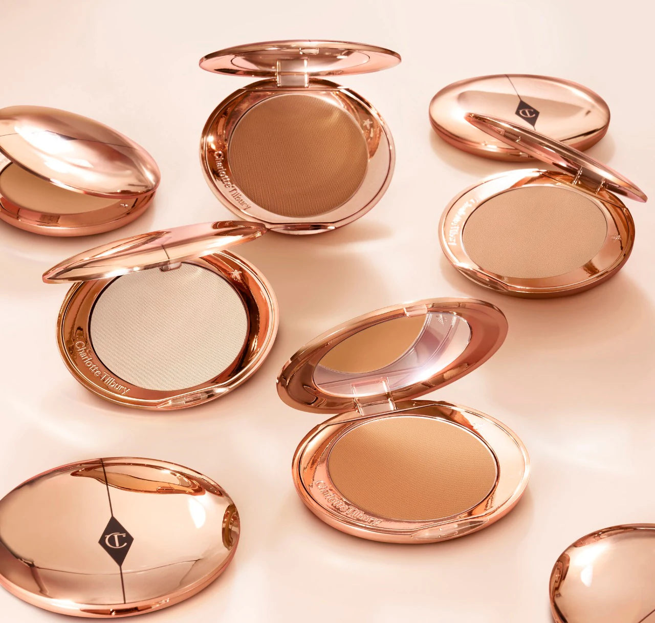 Charlotte Tilbury - Airbrush Flawless Finish Refillable Setting Powder *preorden*
