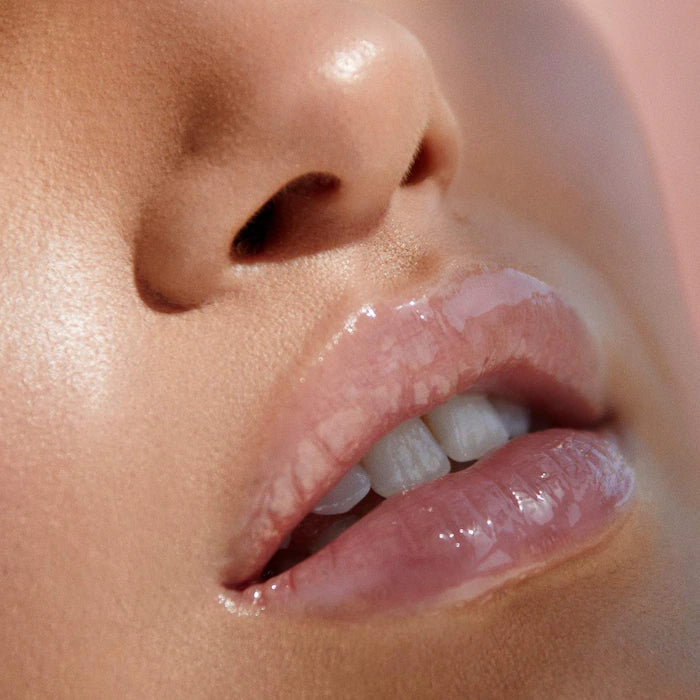 Makeup By Mario- MoistureGlow™ Plumping Lip Serum Mini Size *PREORDEN*