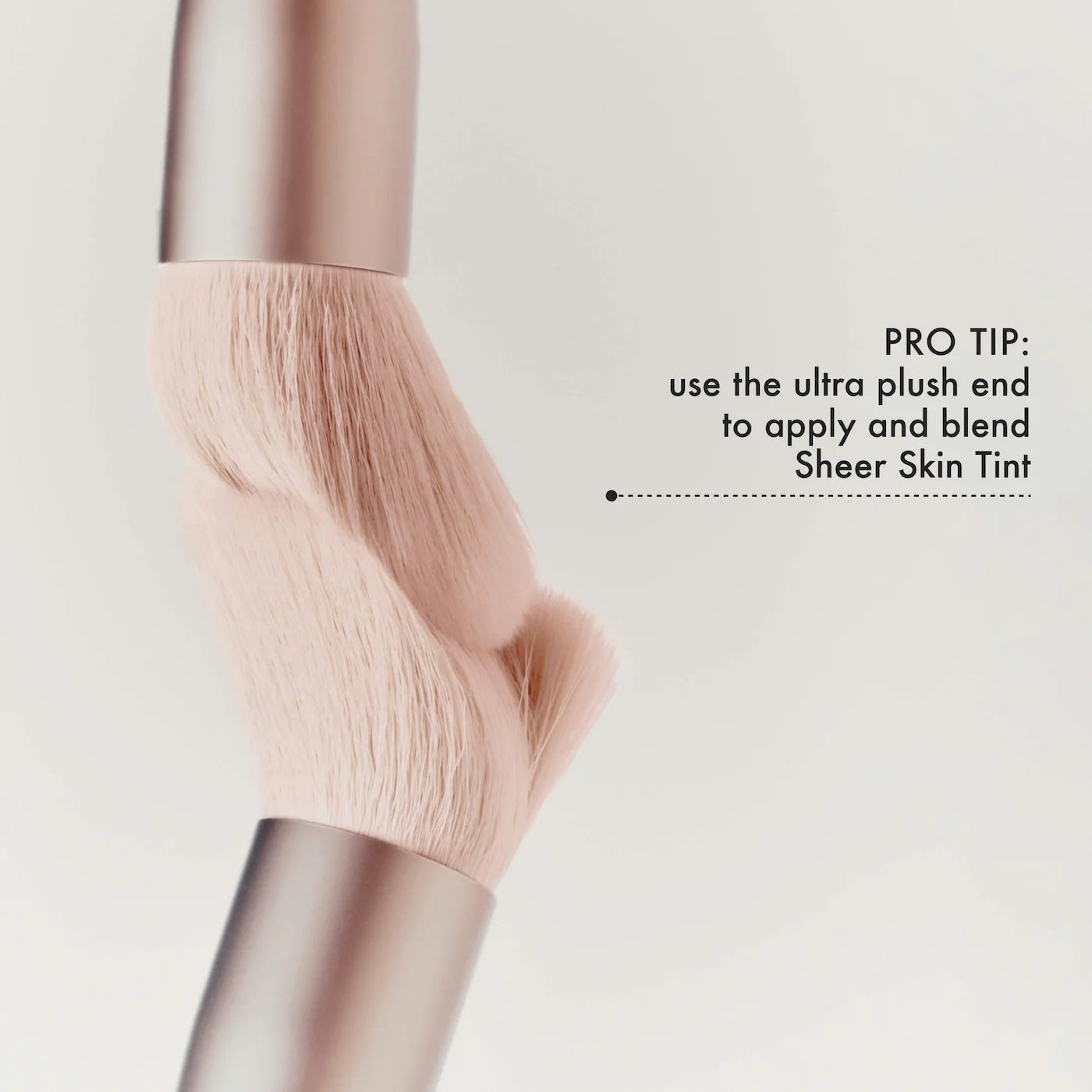 Summer Fridays - The Blush Brush *PREORDEN*