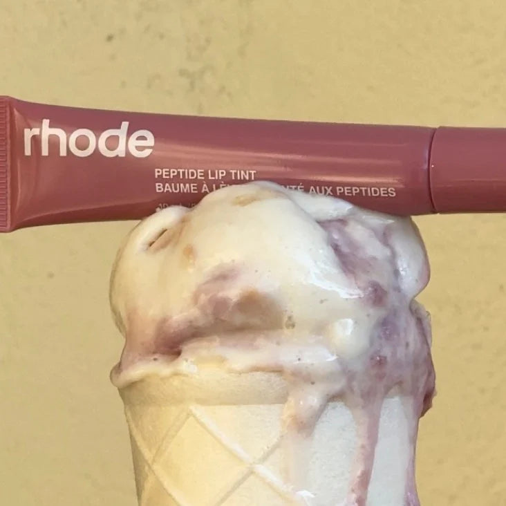 rhode- Peptide Lip Tint Salty Tan *PREORDEN*