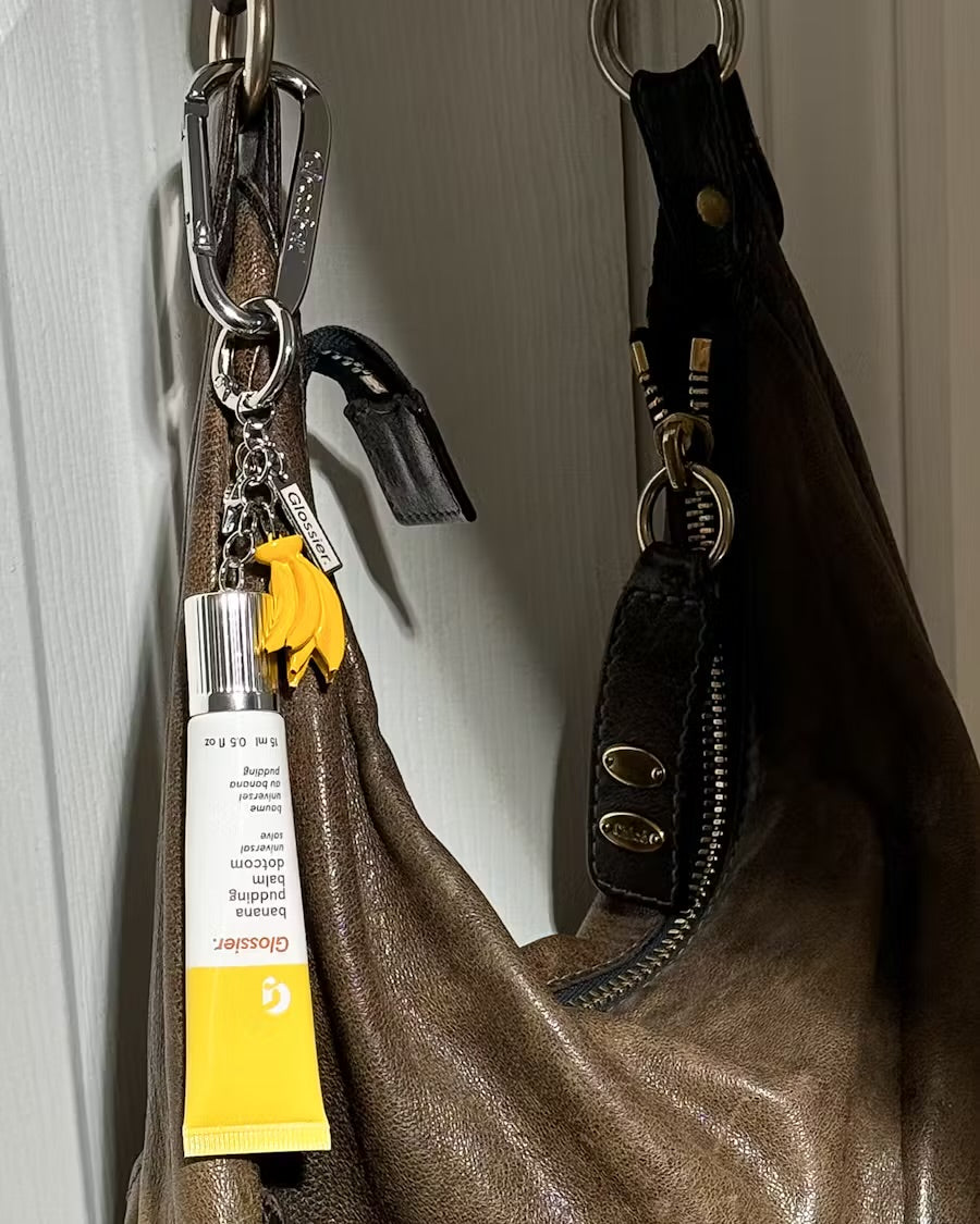 Glossier- Balm Dotcom Keychain *PREORDEN*