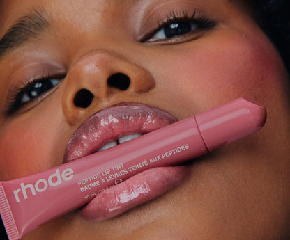 rhode- Peptide Lip Tint Salty Tan *PREORDEN*